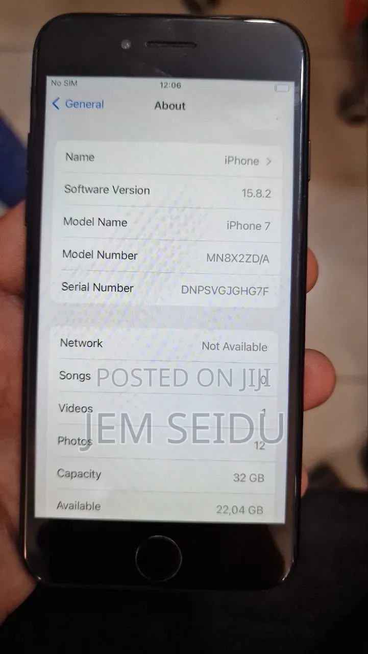 Apple iPhone 7 32 GB Black