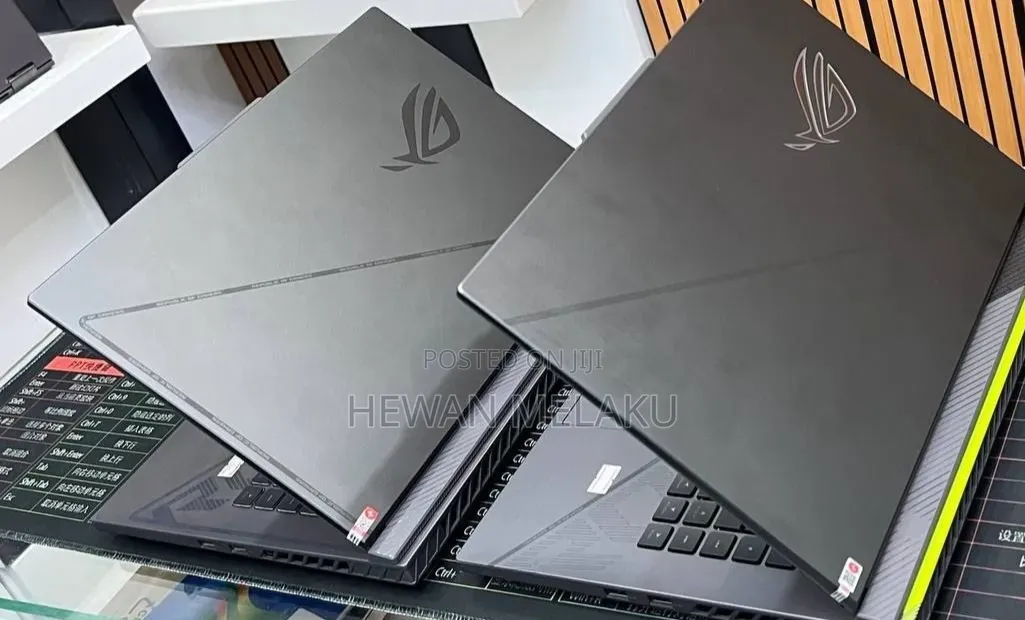 New Laptop Asus ROG Strix G16 G614 16GB Intel Core i9 SSD 1T