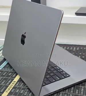 New Laptop Apple MacBook Pro 2021 M1 Max 32GB Apple M1 Max SSD 1T