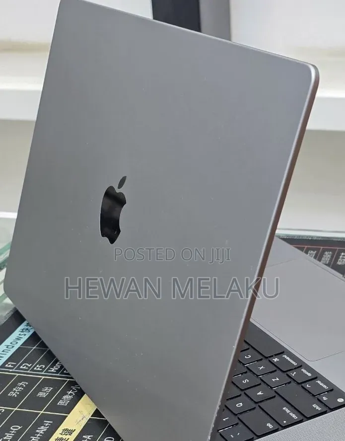 New Laptop Apple MacBook Pro 2021 M1 Max 32GB Apple M1 Max SSD 1T