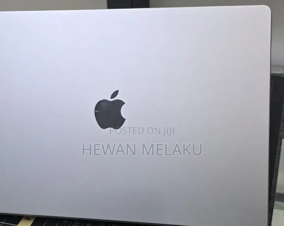 New Laptop Apple MacBook Pro 2021 M1 Max 32GB Apple M1 Max SSD 1T