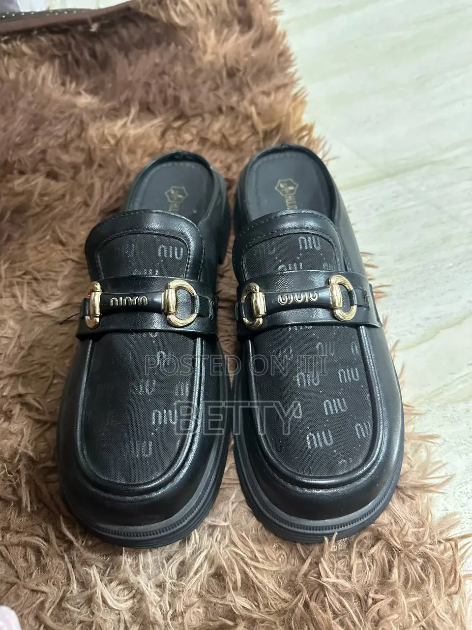 Women's Shoes