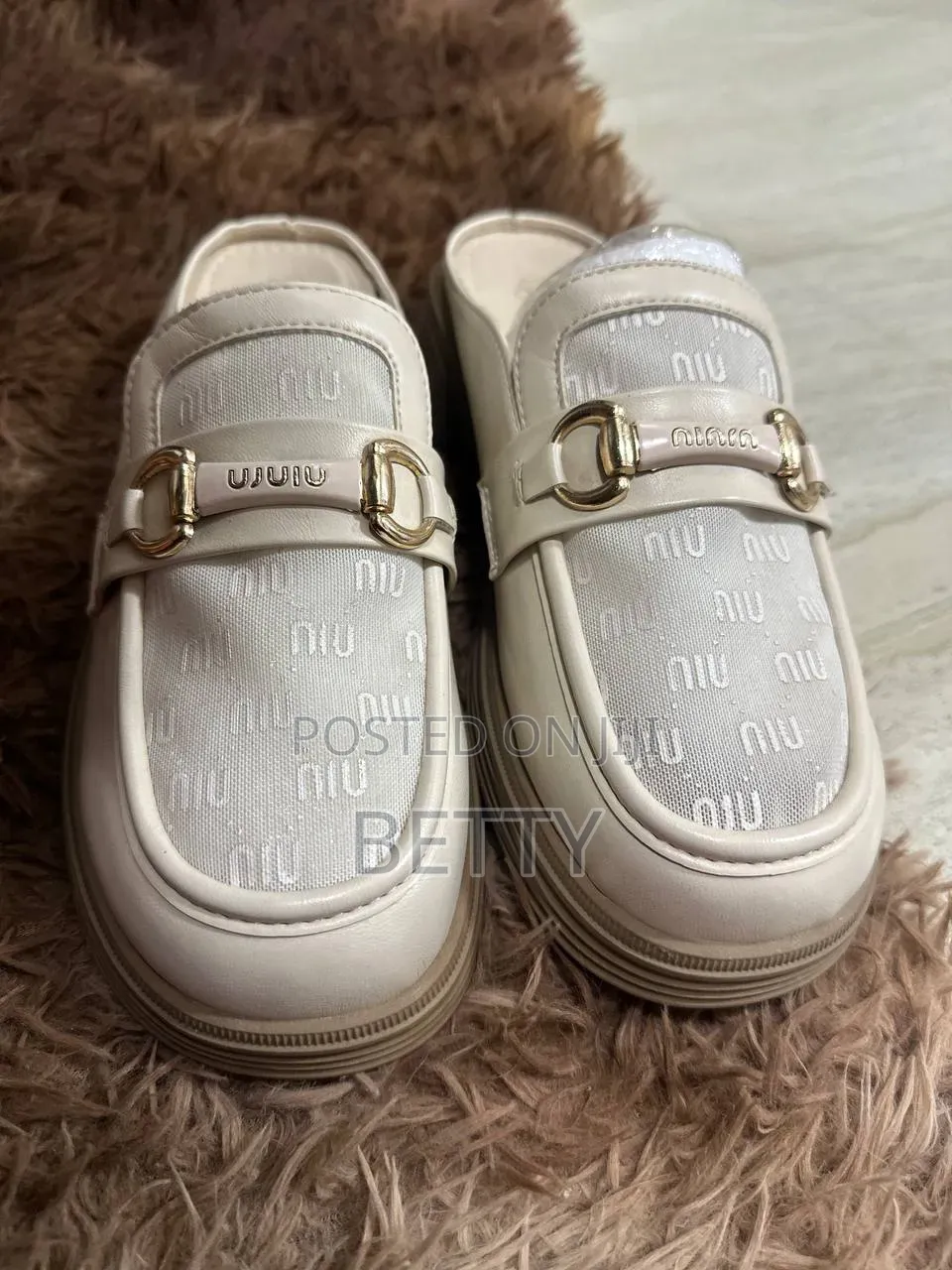 Women's Shoes