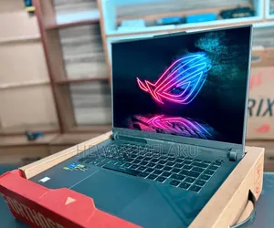 New Laptop Asus ROG Strix G16 G614 16GB Intel Core i7 SSD 1T