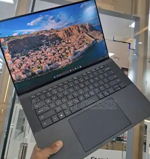 New Laptop Dell Precision 5560 16GB Intel Core i7 SSD 512GB