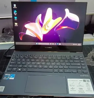 New Laptop Asus 16GB Intel Core i7 SSD 512GB