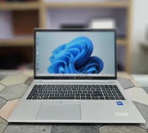 New Laptop HP EliteBook 850 G8 16GB Intel SSD 512GB