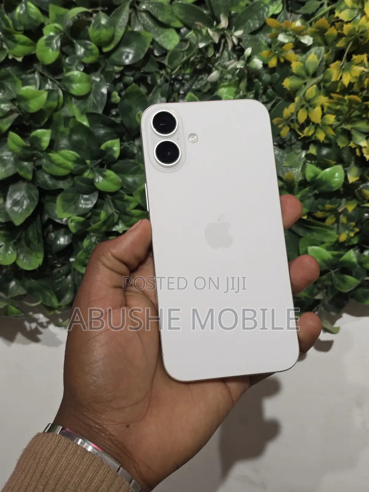 New Apple iPhone 16 Plus 128 GB White