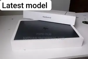 New Laptop Apple MacBook Air 2026 M5 16GB Apple M5 Max SSD 512GB