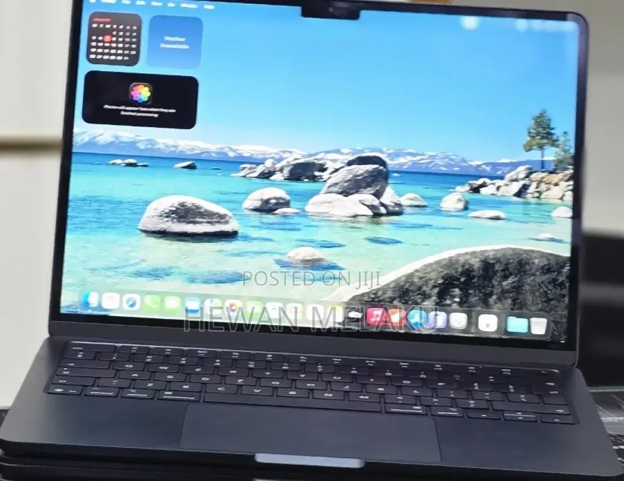 New Laptop Apple MacBook Air 2025 M4 16GB Apple M4 SSD 256GB