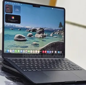 New Laptop Apple MacBook Air 2025 M4 16GB Apple M4 SSD 256GB