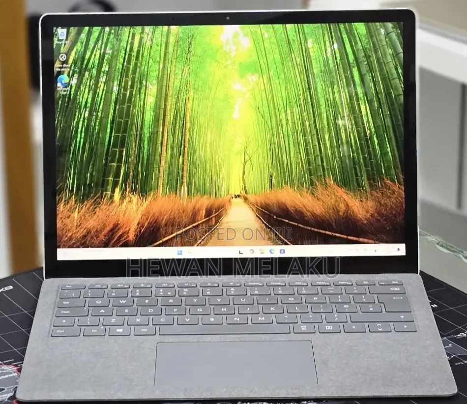 New Laptop Microsoft Surface Laptop 3 16GB Intel Core i7 SSD 512GB