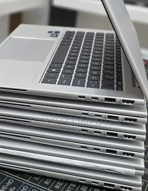 New Laptop HP EliteBook 840 G9 16GB Intel Core i7 SSD 512GB