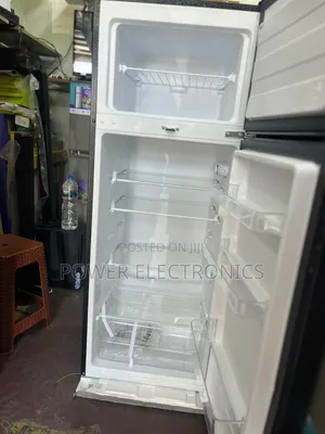Midea 333L Refrigerator