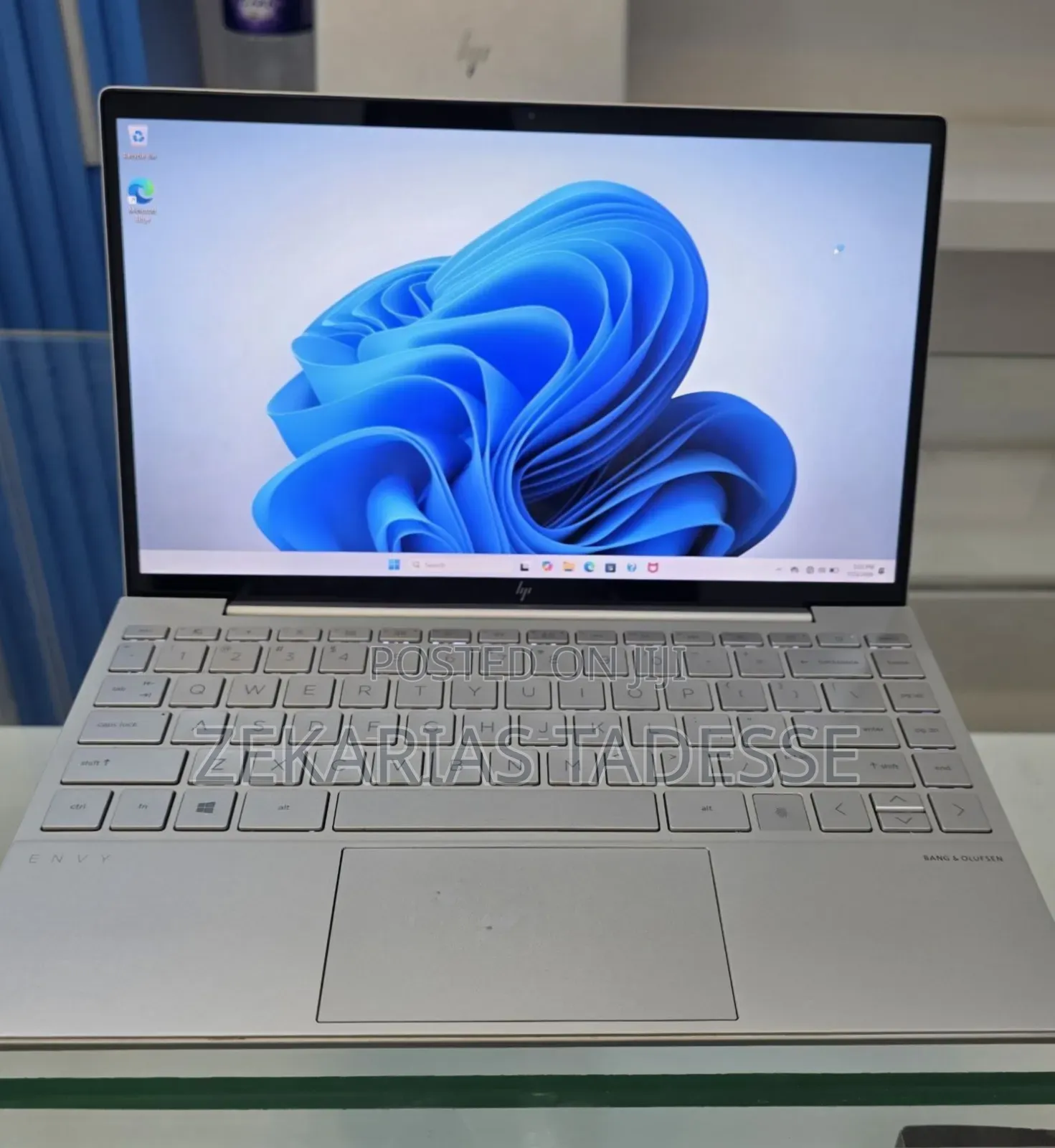 New Laptop HP Envy x360 16GB Intel Core i5 SSD 512GB