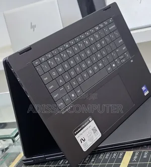 New Laptop HP OmniBook 5 16" 16GB Intel Core Ultra 7 SSD 1T