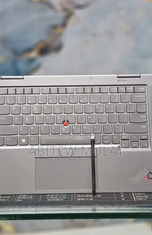 New Laptop Lenovo ThinkPad X1 Yoga 16GB Intel Core i5 SSD 512GB