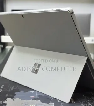 New Laptop Microsoft Surface 16GB Intel Core i7 SSD 512GB