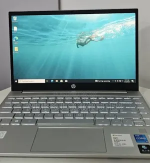 New Laptop HP Pavilion 13 8GB Intel Core i5 SSD 512GB