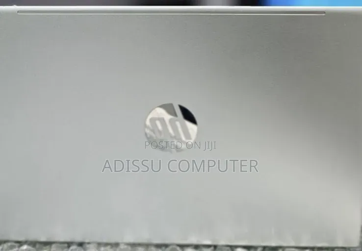 New Laptop HP Pavilion 13 8GB Intel Core i5 SSD 512GB