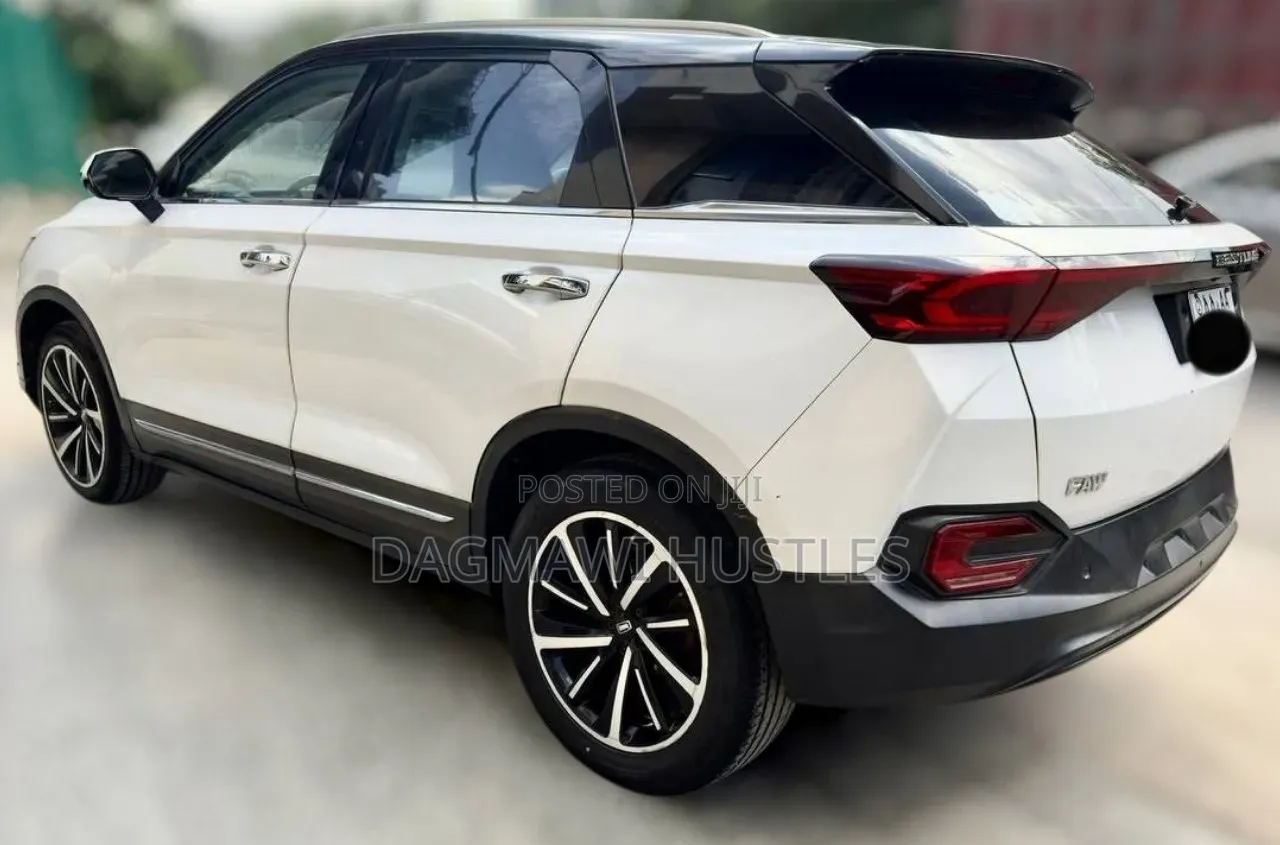 Bestune T77 1.2 FWD 2022 White