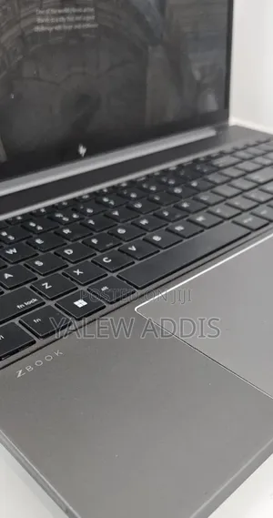 New Laptop HP 14-dq1088wm 16GB Intel Core i7 SSD 512GB