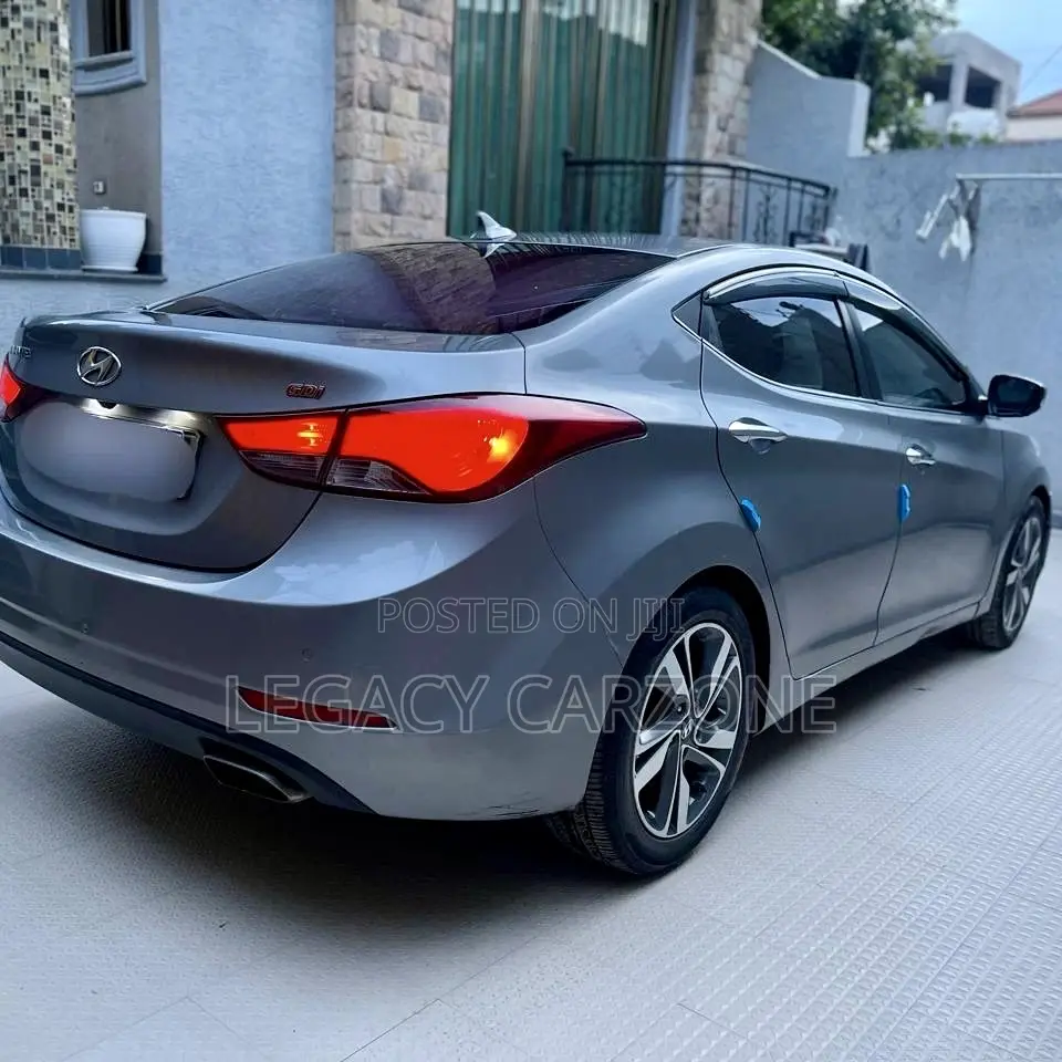 Hyundai Avante 2014 Gray