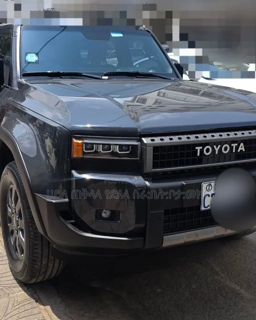 Toyota Land Cruiser Prado 2024 Matt Black