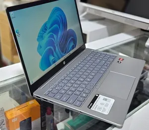 New Laptop HP Stream Notebook 16GB AMD Ryzen 5 SSD 256GB