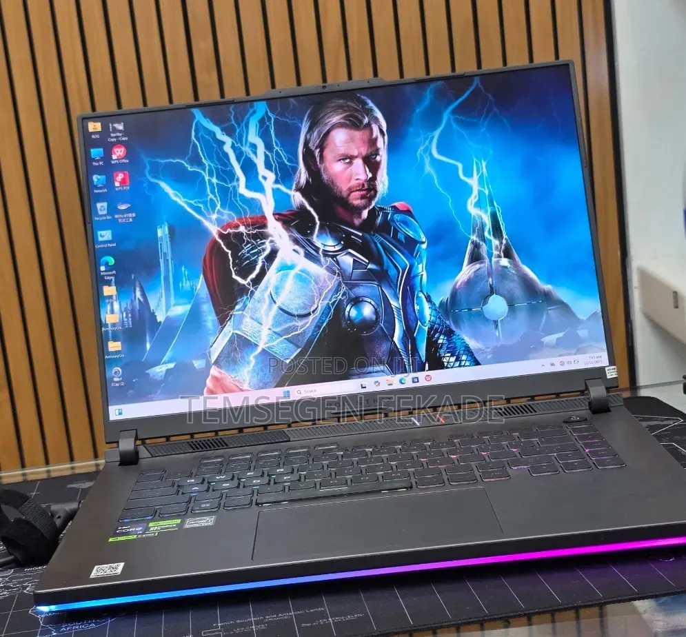 New Laptop Asus ROG Strix G15 16GB Intel Core i9 SSD 1T