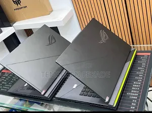 New Laptop Asus ROG Strix G15 16GB Intel Core i9 SSD 1T
