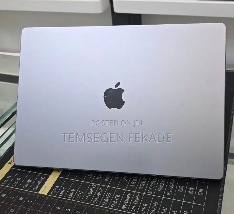 New Laptop Apple MacBook Pro 2021 M1 Max 32GB Apple M1 Max SSD 1T