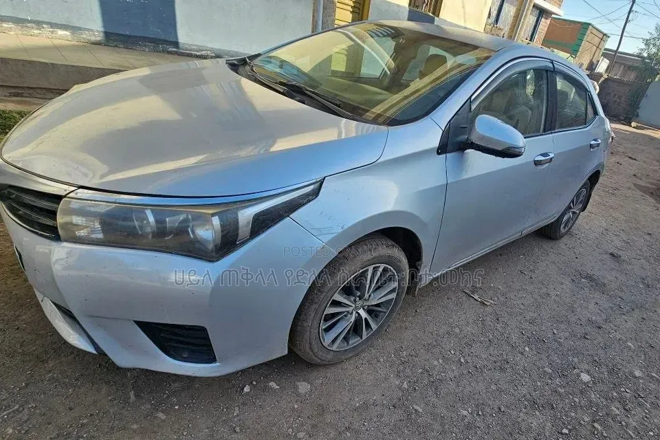 Toyota Corolla 2014 Blue