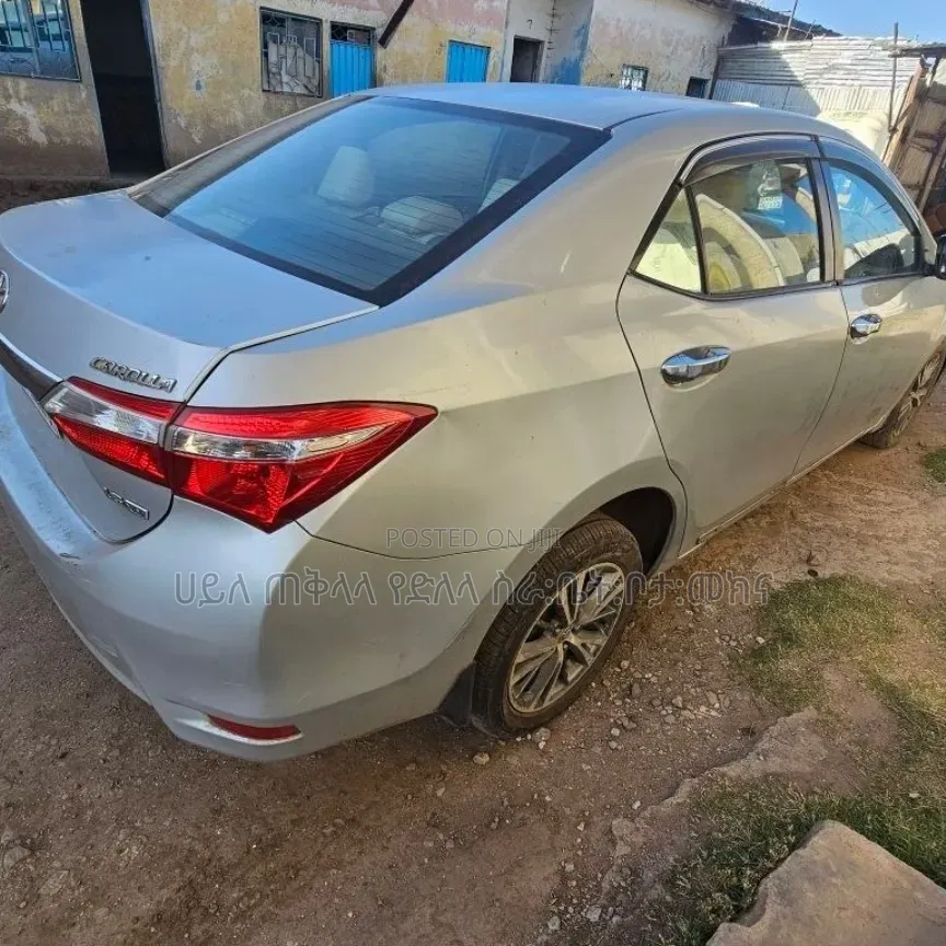 Toyota Corolla 2014 Blue