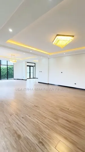 Furnished 10bdrm Townhouse/Terrace in Ayat Zone Inside, Yeka for sale