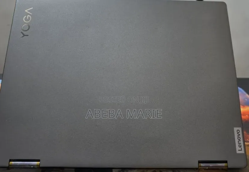 New Laptop Lenovo Yoga 7i 16GB Intel Core Ultra 7 SSD 512GB