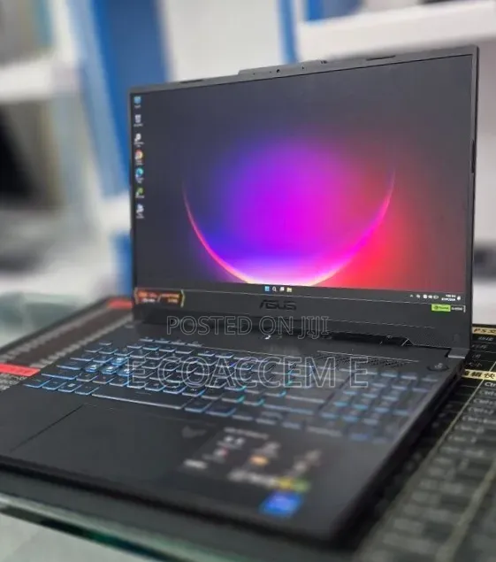 New Laptop Asus 16GB Intel Core i7 SSD 1T