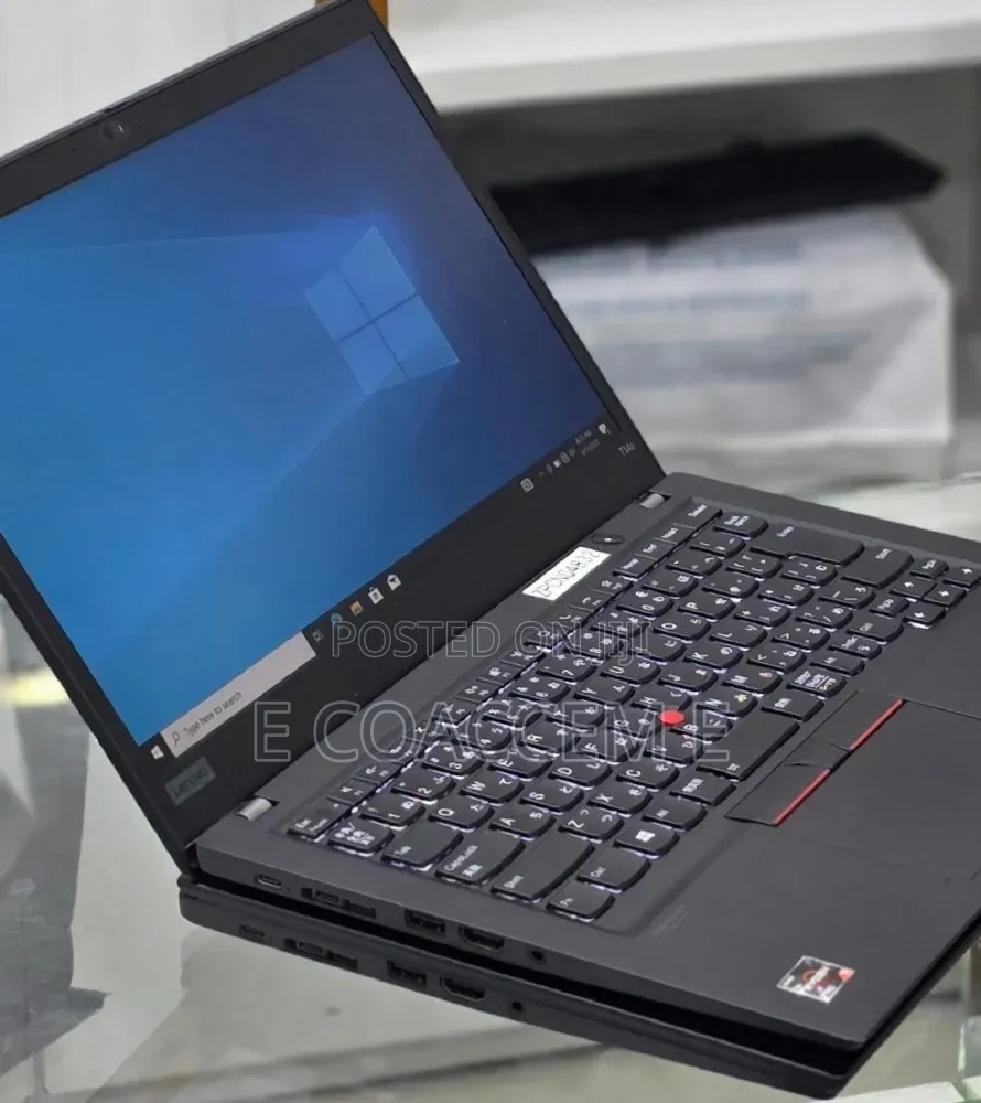 New Laptop Lenovo 16GB AMD Ryzen 5 SSD 512GB