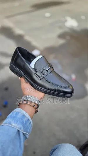 Kavalee Iiplk Master Quality Flat Lather Shoes for Man's