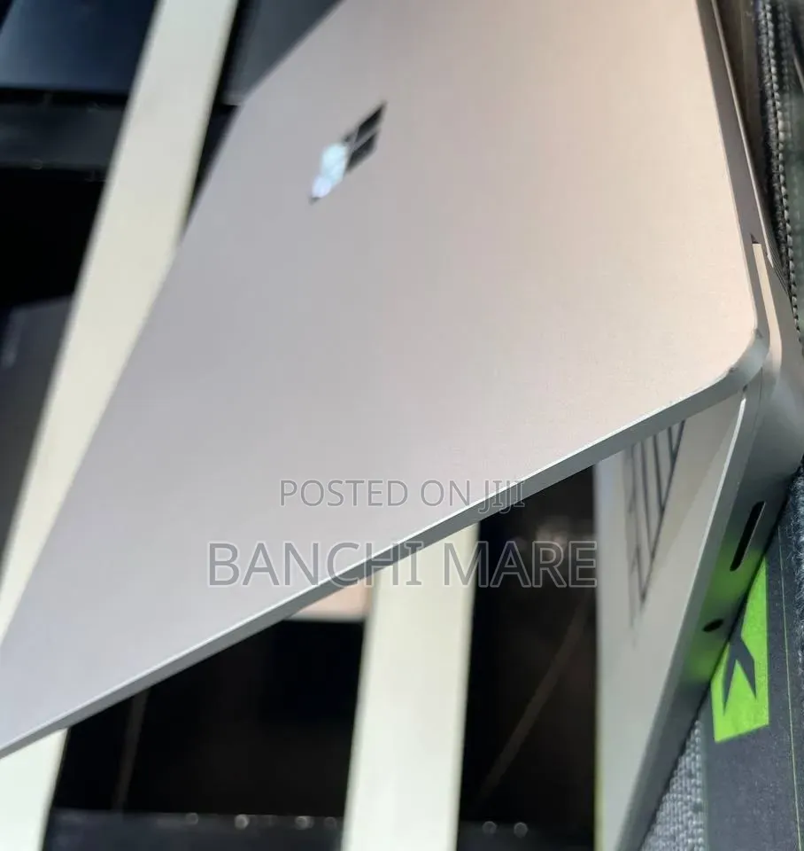 New Laptop Microsoft Surface 16GB Intel Core Ultra 7 SSD 512GB