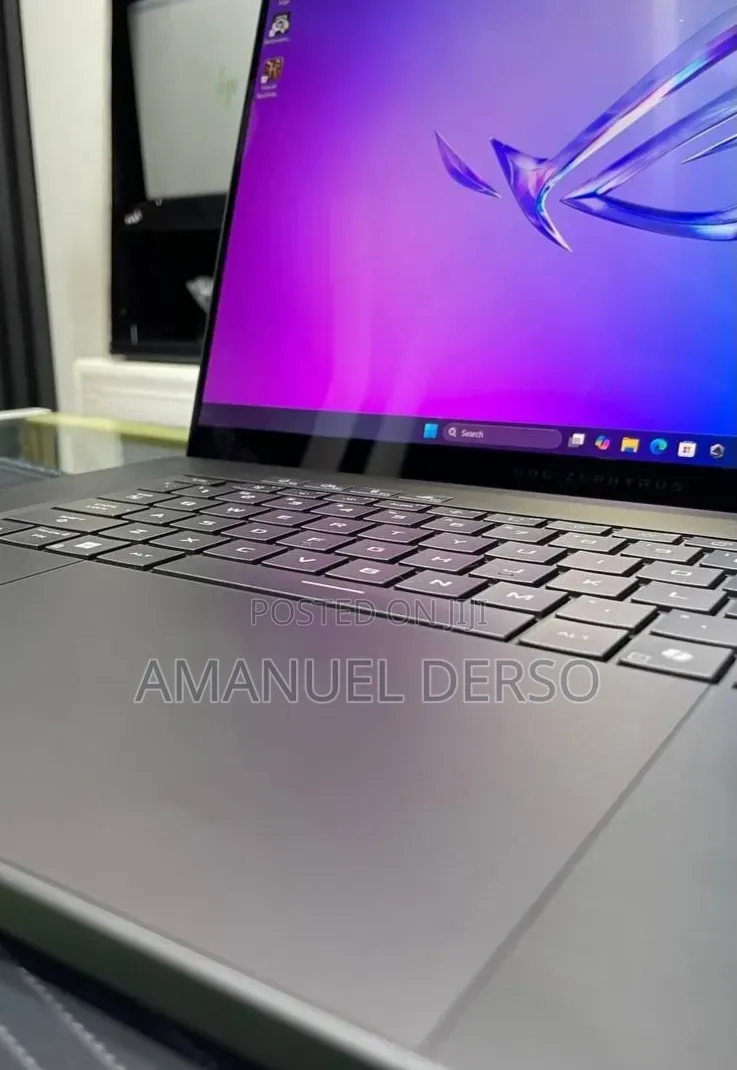 New Laptop Asus ROG Strix G15 32GB Intel Core Ultra 9 SSD 1T