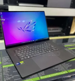 New Laptop Asus ROG Strix G15 32GB Intel Core Ultra 9 SSD 1T