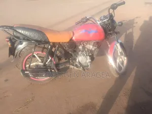 Bajaj Boxer 2014 Red
