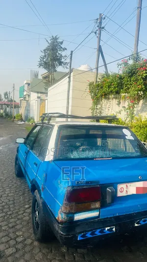 Toyota Corolla 1986 Blue