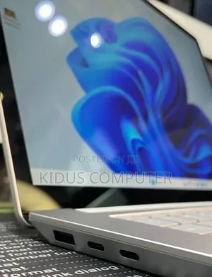 New Laptop Microsoft Surface 16GB Intel Core Ultra 7 SSD 512GB
