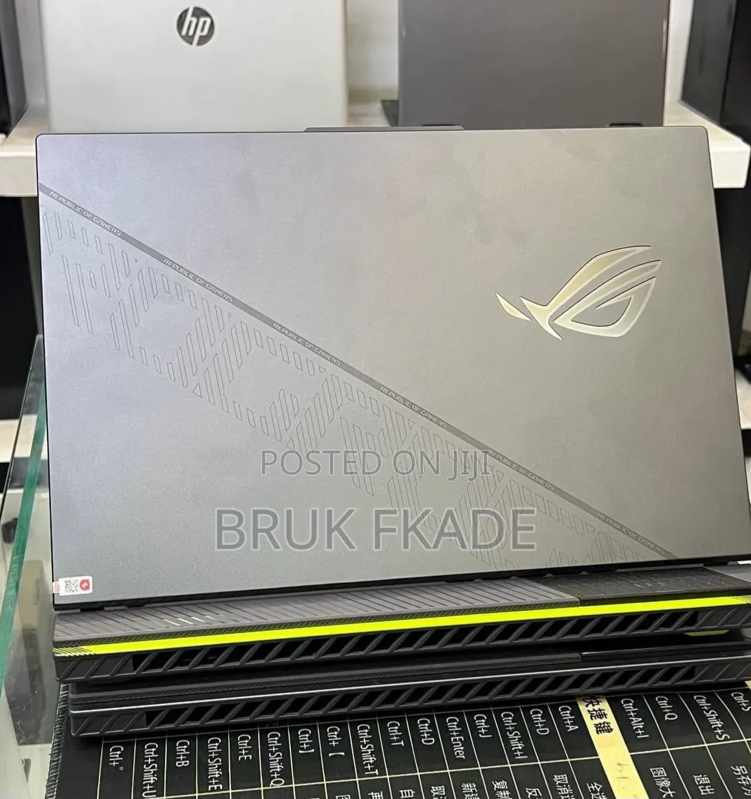 New Laptop Asus ROG Strix G16 G614 16GB Intel Core i9 SSD 1T