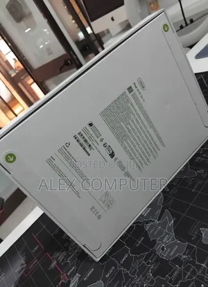 New Apple iPad (2025) 128 GB