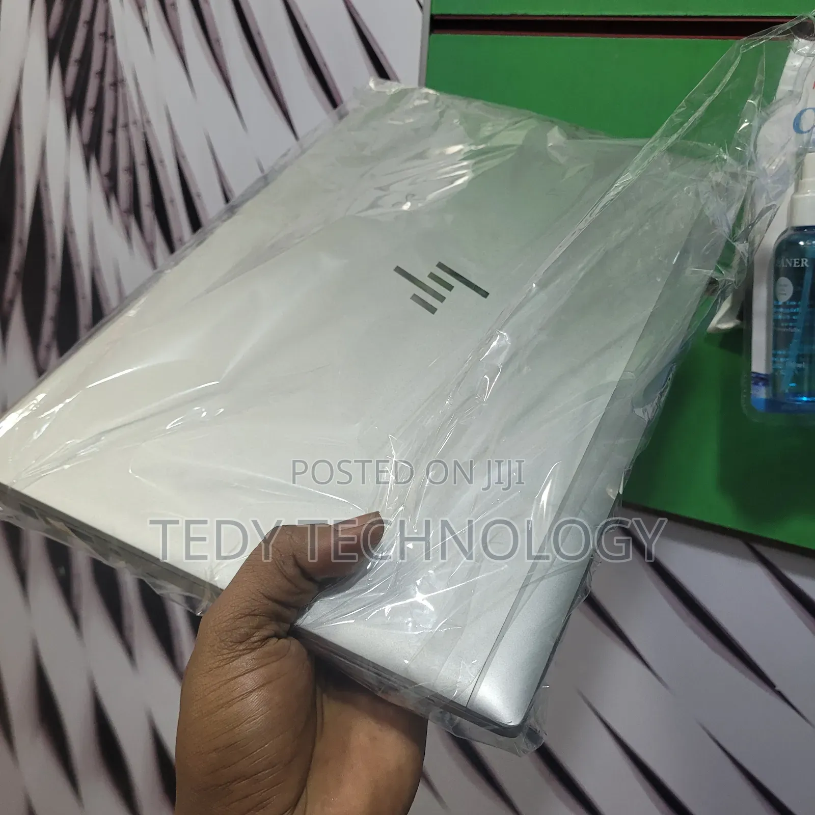 New Laptop HP EliteBook 840 8GB Intel Core i5 SSD 512GB