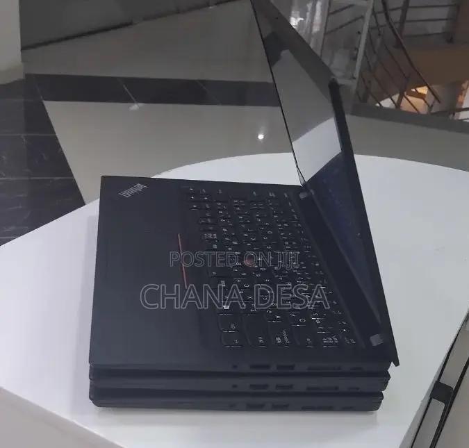 New Laptop Lenovo 16GB AMD Ryzen 5 SSD 512GB