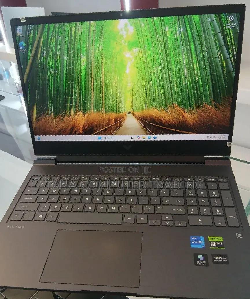 New Laptop HP Victus 15 16GB Intel Core i7 SSD 512GB